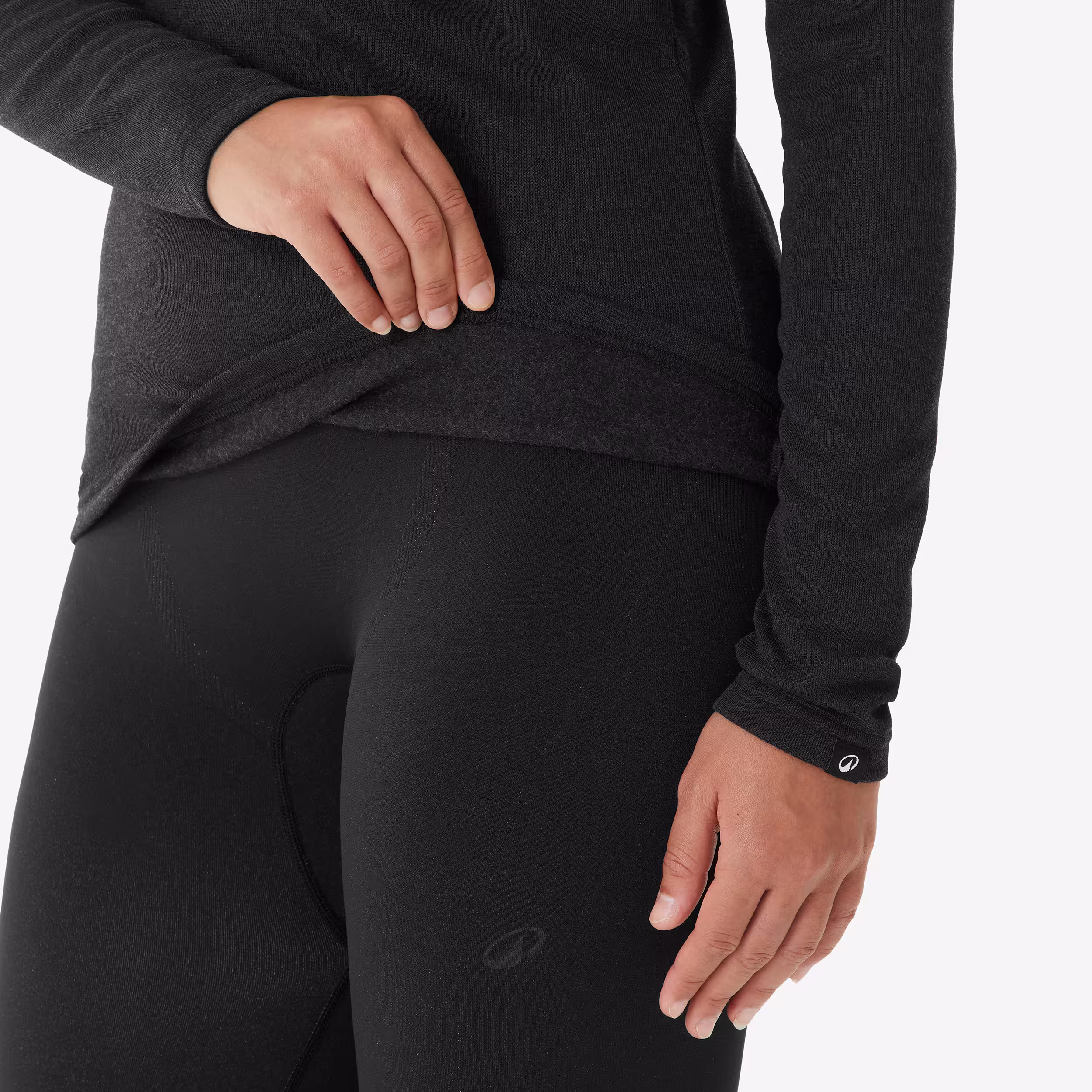 Model hip poseren